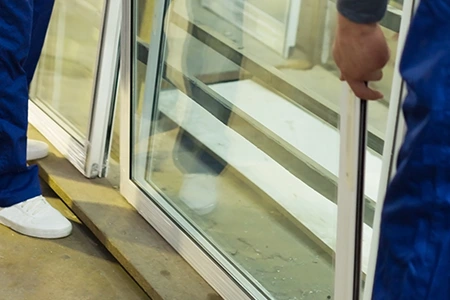 Commercial Glass Repair Technician in Navarre, FL